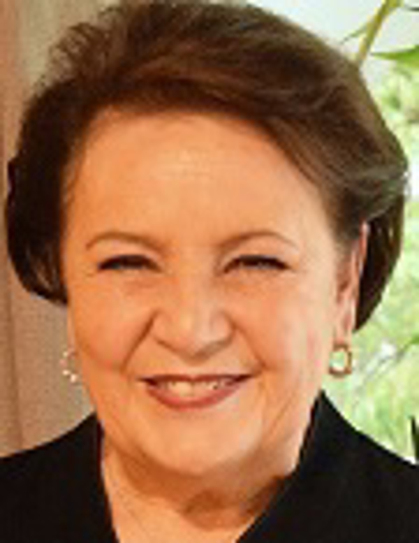 Carmina Cisneros 